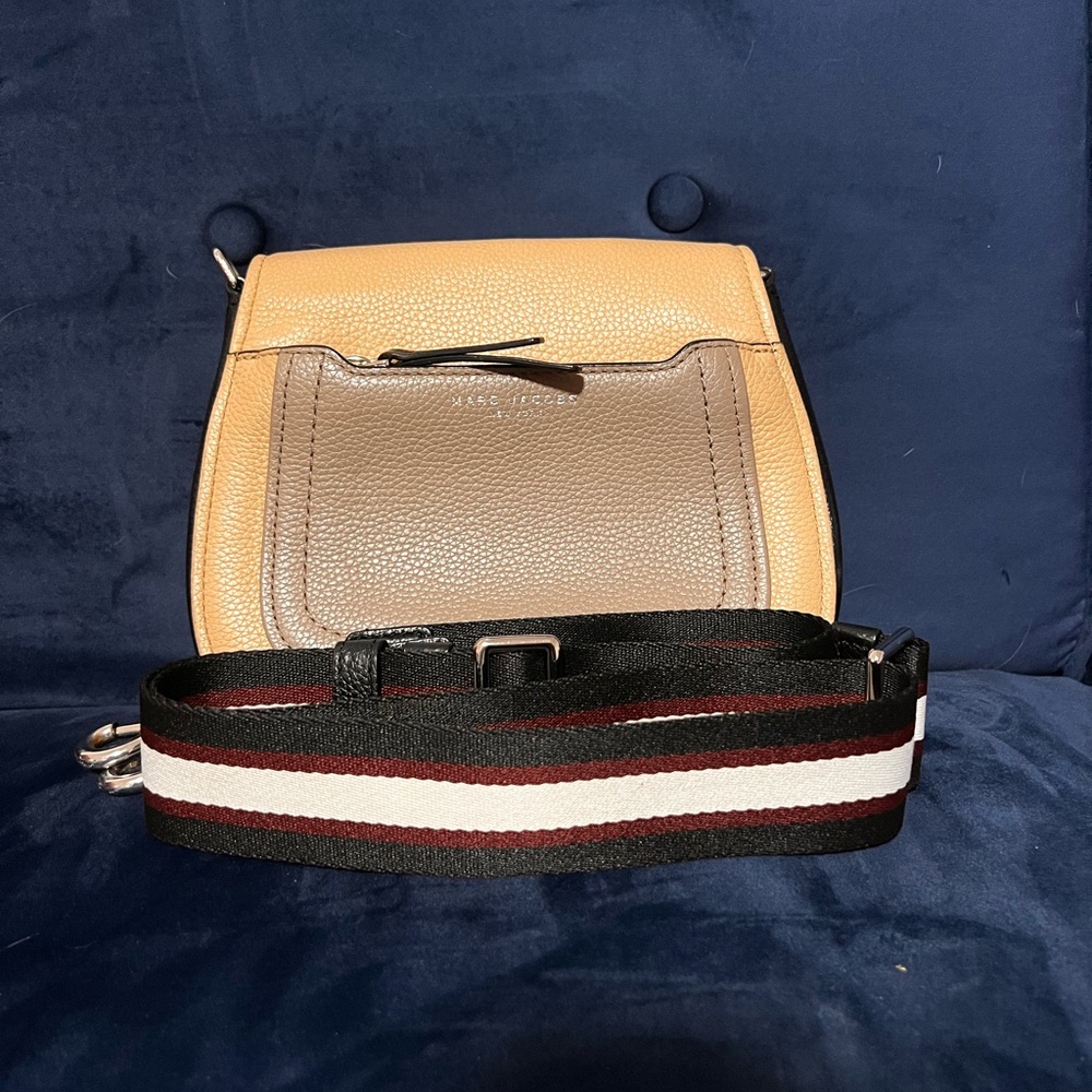 Marc Jacobs Pebbled Leather Bag